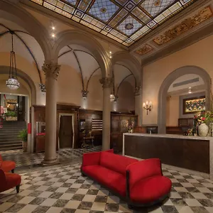 Nh Collection Porta Rossa Hotel Florenz