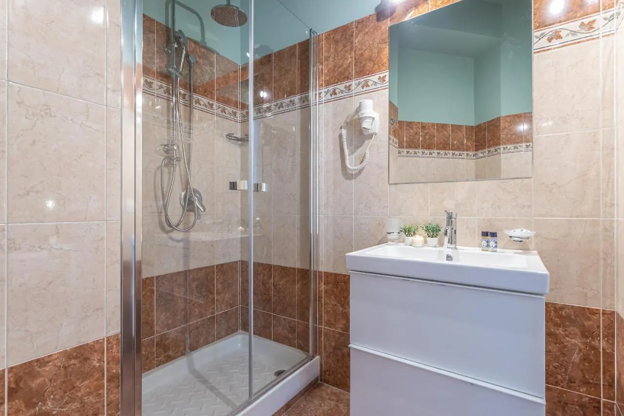 Vittoria Garden Suites Rome 0*,